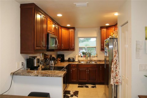 Villa ou maison à vendre à Port Charlotte, Floride: 3 chambres, 93.65 m2 № 2124953 - photo 9