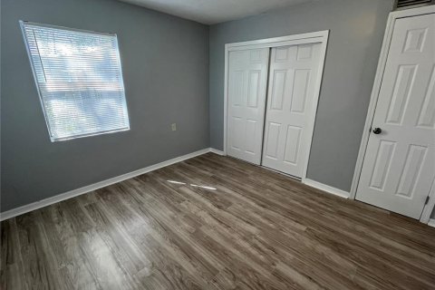 Villa ou maison à louer à Eustis, Floride: 2 chambres, 75.81 m2 № 2399357 - photo 8