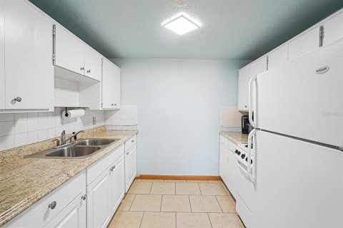 Appartement à louer à Englewood, Floride: 2 chambres, 83.61 m2 № 1537639 - photo 10