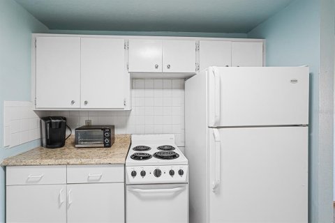 Appartement à louer à Englewood, Floride: 2 chambres, 83.61 m2 № 1537639 - photo 12