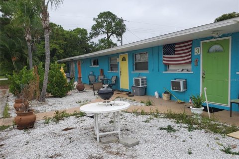 Appartement à louer à Englewood, Floride: 2 chambres, 83.61 m2 № 1537639 - photo 1