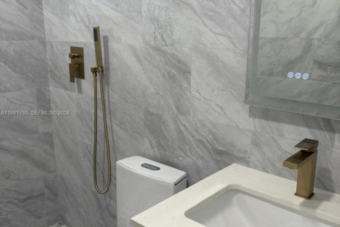 Apartment in Miami Beach, Florida 1 bedroom, 55.93 sq.m. № 2043012 - photo 7