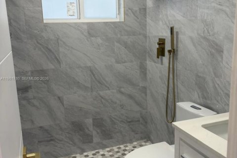 Apartment in Miami Beach, Florida 1 bedroom, 55.93 sq.m. № 2043012 - photo 6