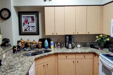 Copropriété à vendre à Saint Petersburg, Floride: 2 chambres, 104.79 m2 № 1906343 - photo 2