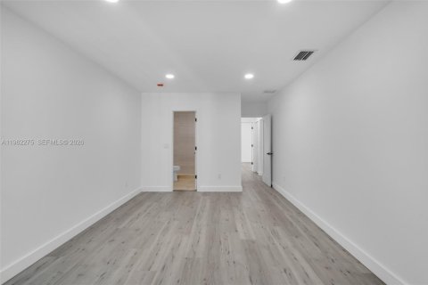 Купить виллу или дом в Майами-Лейкс, Флорида 2 спальни, 123.84м2, № 2024067 - фото 14