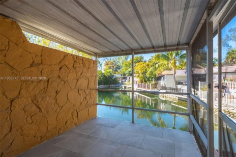 Купить виллу или дом в Майами-Лейкс, Флорида 2 спальни, 123.84м2, № 2024067 - фото 24