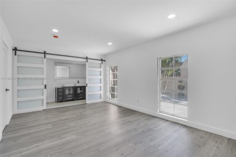 Купить виллу или дом в Майами-Лейкс, Флорида 2 спальни, 123.84м2, № 2024067 - фото 20