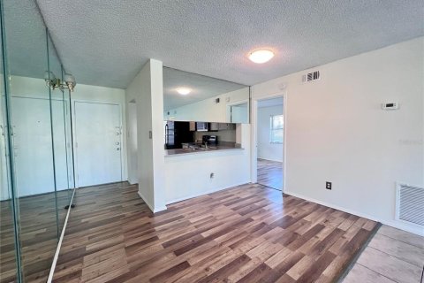 Copropriété à louer à Orlando, Floride: 2 chambres, 84.91 m2 № 2113827 - photo 4
