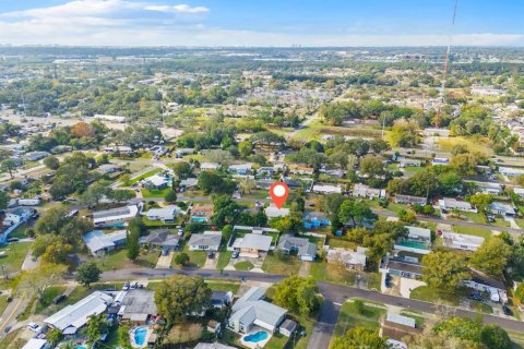 House in Seminole, Florida 3 bedrooms, 83.61 sq.m. № 2114207 - photo 24