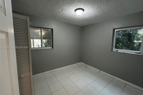 Casa en alquiler en Lauderhill, Florida, 4 dormitorios, 101.45 m2 № 2056193 - foto 24