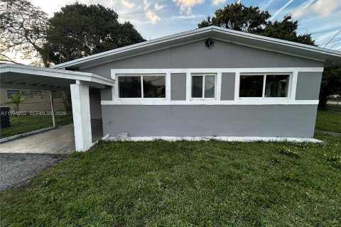 Casa en Lauderhill, Florida 4 dormitorios, 101.45 m2 № 2056193