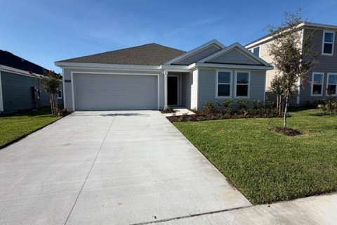 Villa ou maison à louer à Lake Wales, Floride: 4 chambres, 161.37 m2 № 2415465 - photo 2