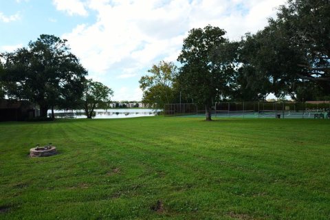 Townhouse in Altamonte Springs, Florida 3 bedrooms, 129.88 sq.m. № 2420556 - photo 4