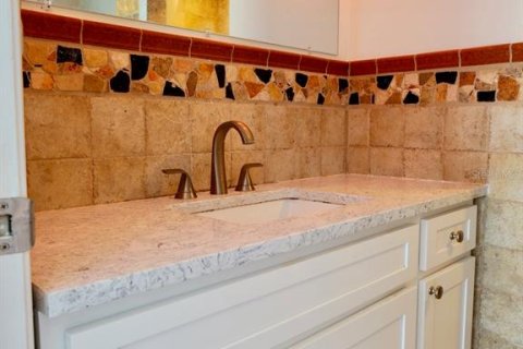 Townhouse in Altamonte Springs, Florida 3 bedrooms, 129.88 sq.m. № 2420556 - photo 26
