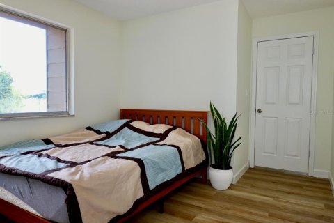 Townhouse in Altamonte Springs, Florida 3 bedrooms, 129.88 sq.m. № 2420556 - photo 14