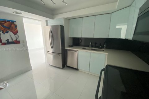 Copropriété à louer à Aventura, Floride: 2 chambres, 98.29 m2 № 2044168 - photo 10