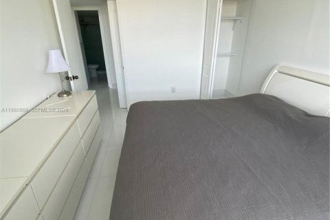 Copropriété à louer à Aventura, Floride: 2 chambres, 98.29 m2 № 2044168 - photo 6