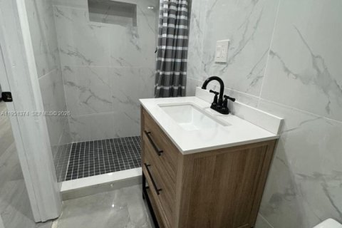 Снять в аренду виллу или дом в Холливуд, Флорида 3 спальни, 101.91м2, № 2006043 - фото 8