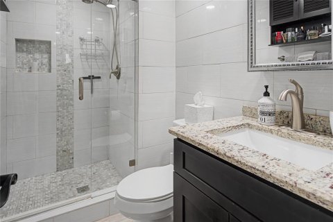 Copropriété à vendre à Lauderdale-by-the-Sea, Floride: 2 chambres, 85.47 m2 № 2084795 - photo 20