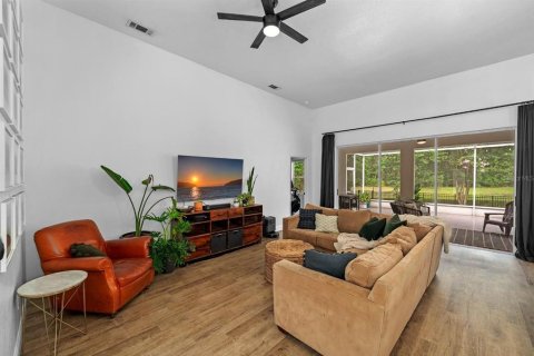 Villa ou maison à vendre à Valrico, Floride: 4 chambres, 267.47 m2 № 1810603 - photo 8