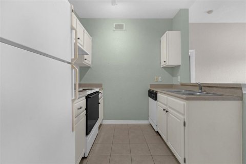 Купить кондоминиум в Киссимми, Флорида 3 комнаты, 59.09м2, № 1909542 - фото 8