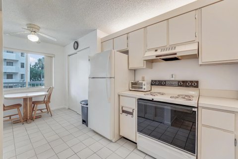 Copropriété à vendre à Lake Worth, Floride: 2 chambres, 100.33 m2 № 2175335 - photo 7