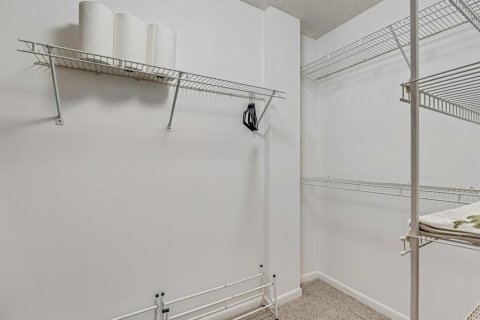 Copropriété à vendre à Lake Worth, Floride: 2 chambres, 100.33 m2 № 2175335 - photo 12