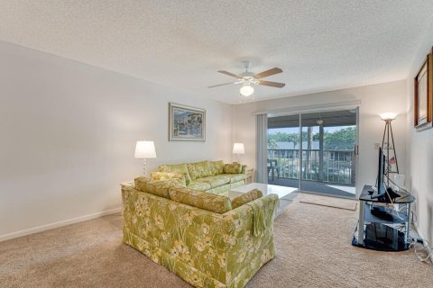 Copropriété à vendre à Lake Worth, Floride: 2 chambres, 100.33 m2 № 2175335 - photo 5