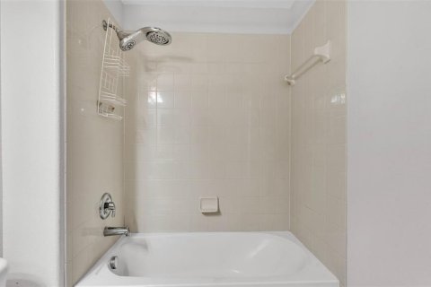 Купить таунхаус в Брэндон, Флорида 6 комнат, 155.15м2, № 1759742 - фото 26