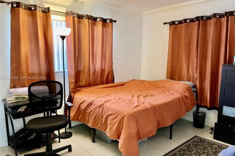 Condominio en alquiler en Miami, Florida, 2 dormitorios № 2010675 - foto 6