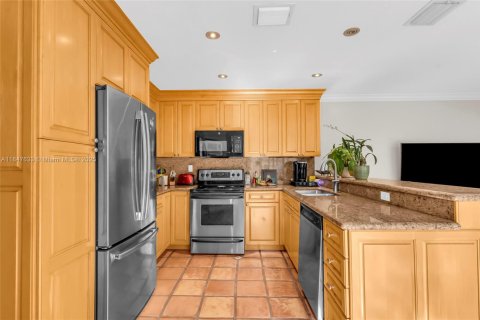 Villa ou maison à vendre à Miami, Floride: 3 chambres, 154.96 m2 № 1847737 - photo 9