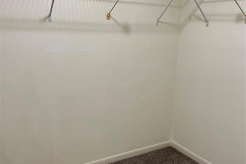 Condo in Davie, Florida, 2 bedrooms № 2250563 - photo 17