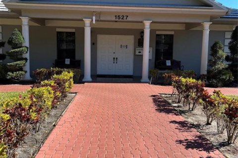 Condo in Davie, Florida, 2 bedrooms № 2250563 - photo 18