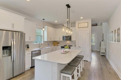 House in Bradenton, Florida 4 bedrooms, 204.76 sq.m. № 1879105 - photo 9