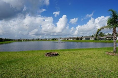 Casa en venta en New Smyrna Beach, Florida, 4 dormitorios, 176.7 m2 № 1842113 - foto 5