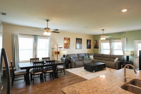 Casa en venta en New Smyrna Beach, Florida, 4 dormitorios, 176.7 m2 № 1842113 - foto 18