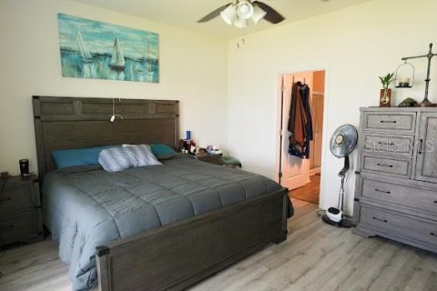 Casa en venta en New Smyrna Beach, Florida, 4 dormitorios, 176.7 m2 № 1842113 - foto 20