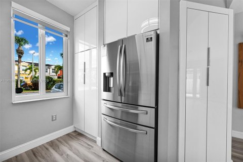 Купить таунхаус в Хомстед, Флорида 3 спальни, 128.02м2, № 1965574 - фото 22