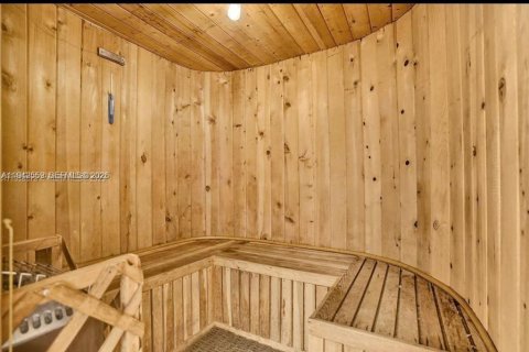 Condominio en venta en Miami, Florida, 52.03 m2 № 1999991 - foto 9