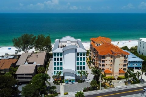 Condo à Indian Shores, Floride, 3 chambres № 2096721