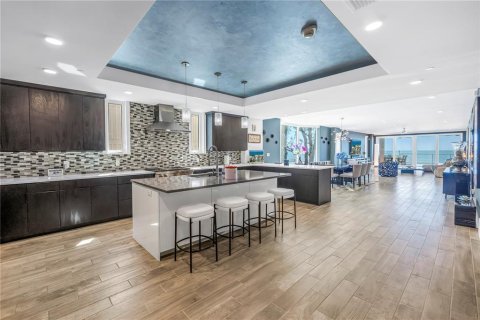 Copropriété à vendre à Indian Shores, Floride: 3 chambres, 336.31 m2 № 2096721 - photo 4