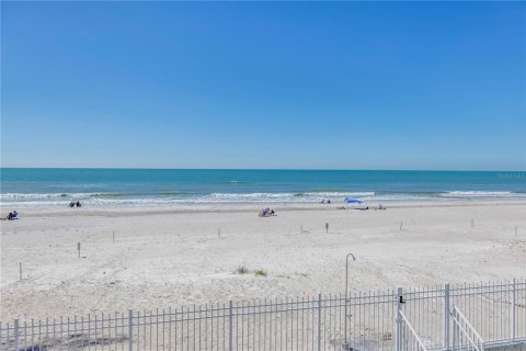 Copropriété à vendre à Indian Shores, Floride: 3 chambres, 336.31 m2 № 2096721 - photo 22