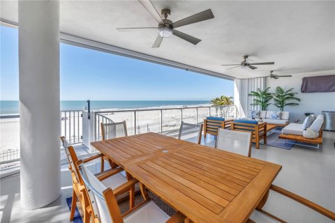 Copropriété à vendre à Indian Shores, Floride: 3 chambres, 336.31 m2 № 2096721 - photo 16
