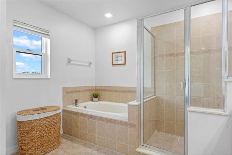 Casa en venta en Orlando, Florida, 4 dormitorios, 247.58 m2 № 1854709 - foto 11