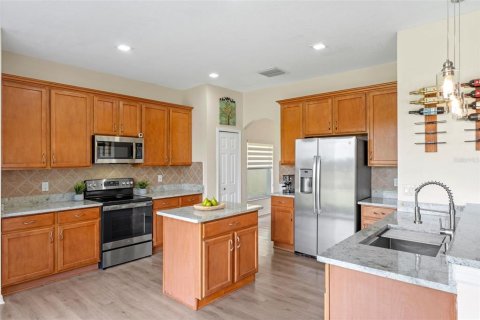 Casa en venta en Orlando, Florida, 4 dormitorios, 247.58 m2 № 1854709 - foto 4