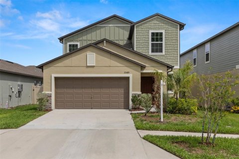 Casa en venta en Land O' Lakes, Florida, 5 dormitorios, 221.94 m2 № 1760378 - foto 1