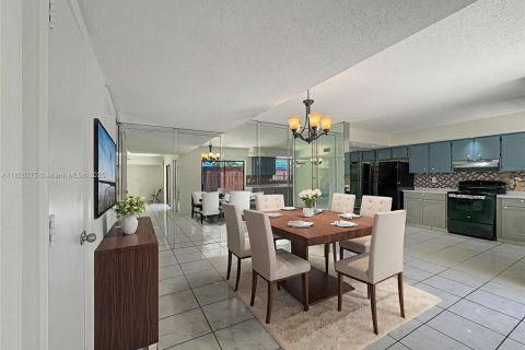 Купить кондоминиум в Норт-Лодердейл, Флорида 2 спальни, 142.14м2, № 2016022 - фото 4