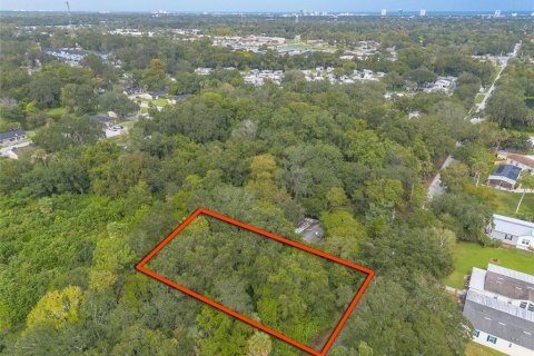 Land in Daytona Beach, Florida № 2166238