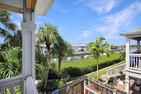 Copropriété à louer à Saint Petersburg, Floride: 1 chambre, 62.06 m2 № 2156516 - photo 2