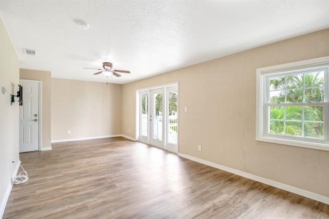 Copropriété à louer à Saint Petersburg, Floride: 1 chambre, 62.06 m2 № 2156516 - photo 5